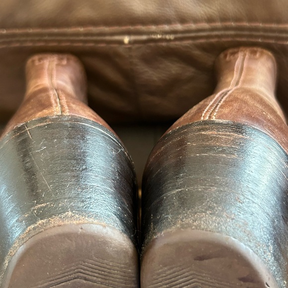 Size 9.5 John Fluevog leather ankle boots - Picture 12 of 15